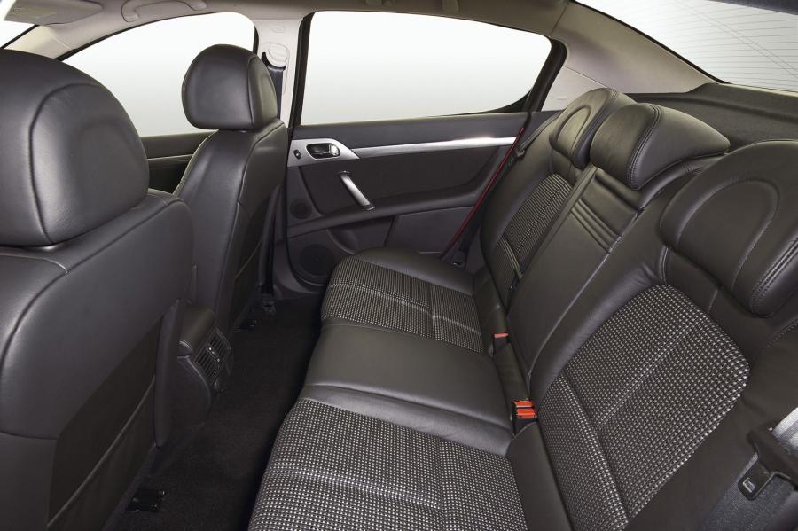 Peugeot 407 2005 года  (фото 80 из 81)